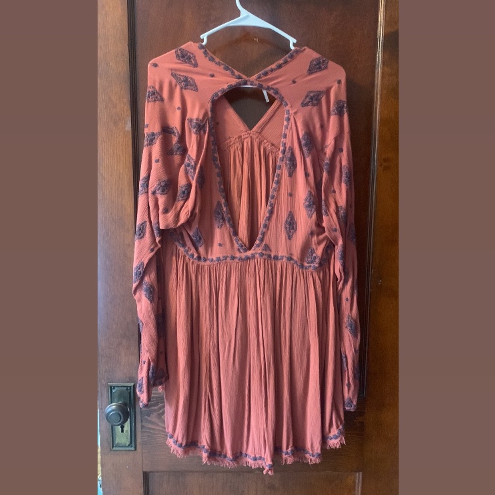Free People Rust Tunic Open Back Size Medium - image 1
